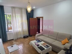 Apartament 2 camere de vanzare in Sinaia